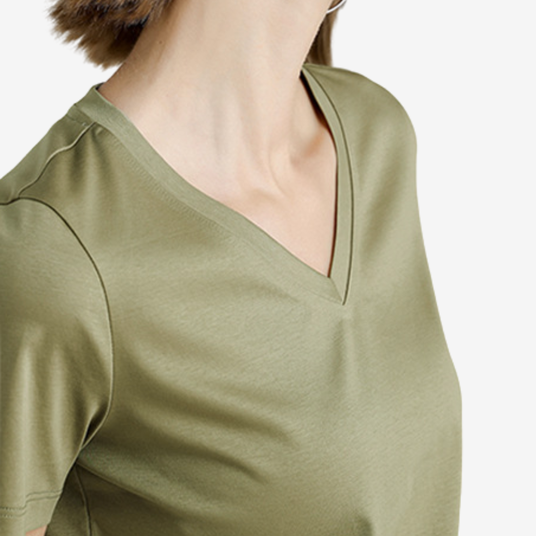Cerise™ Elegante scollo a V
