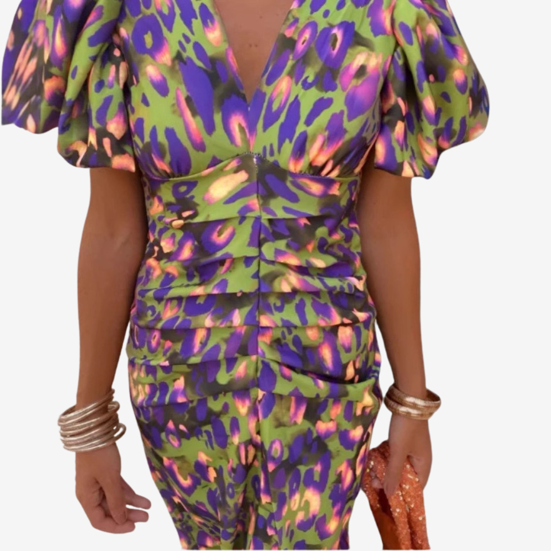 Julie™ Eleganza Bouffant