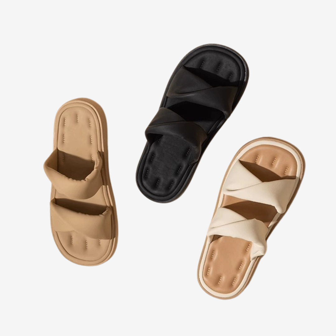 Adélaïde™ Sandali piatti in pelle