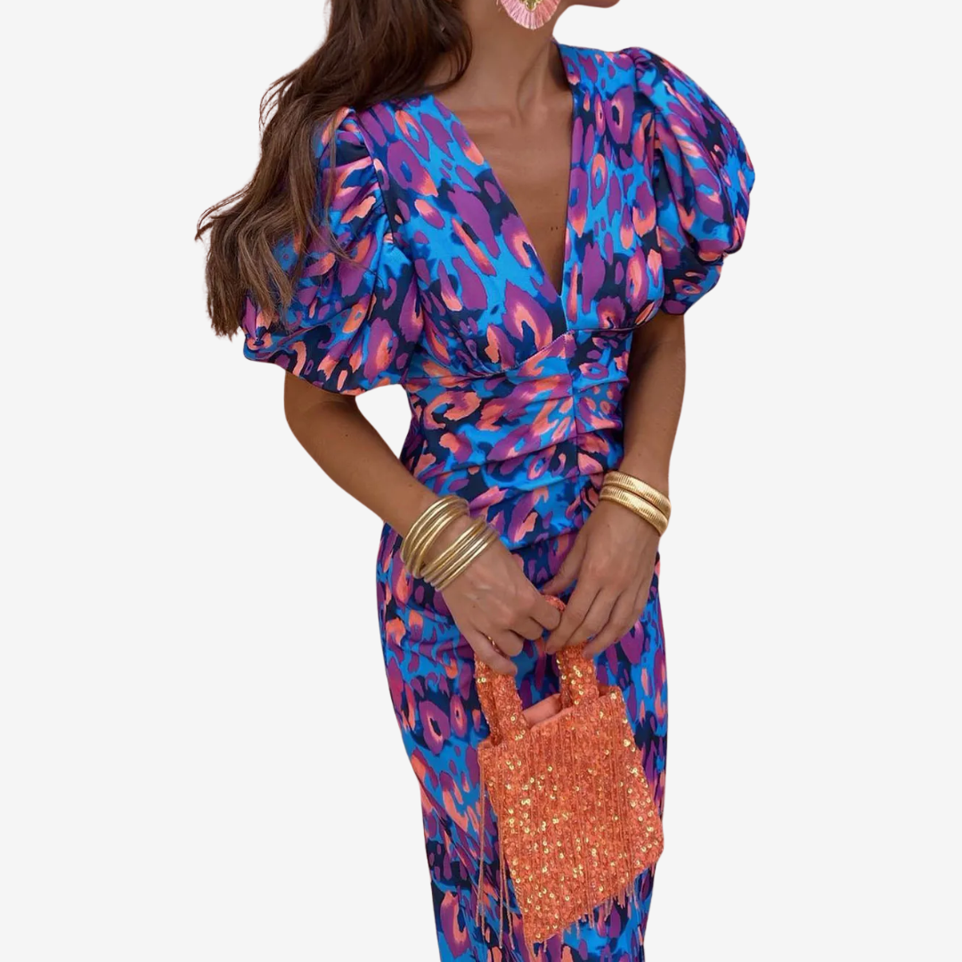 Julie™ Eleganza Bouffant