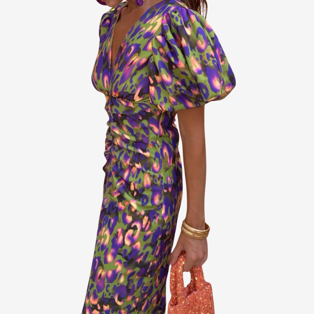 Julie™ Eleganza Bouffant